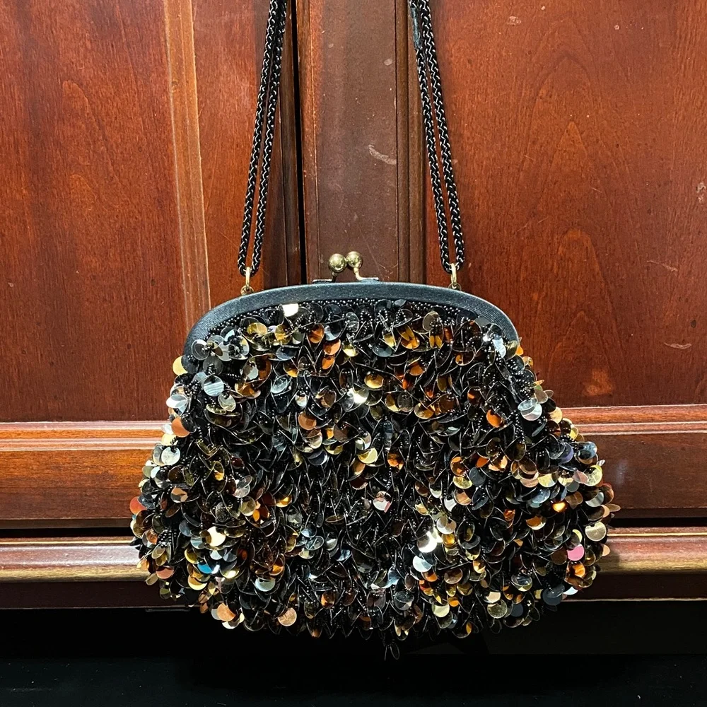 Elegant vintage Carla Marchi Sequin beaded copper silver and gold Evening Bag